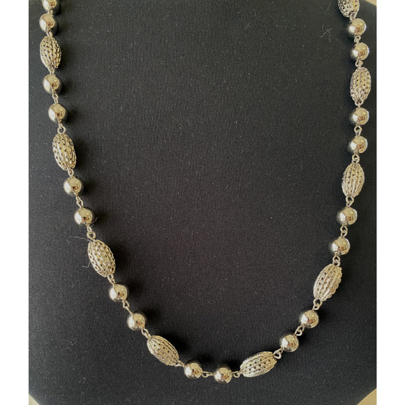 Vintage 15 inch Boho Cottage Core Pendant Silver Link Chain Balls Necklace - Picture 2 of 10